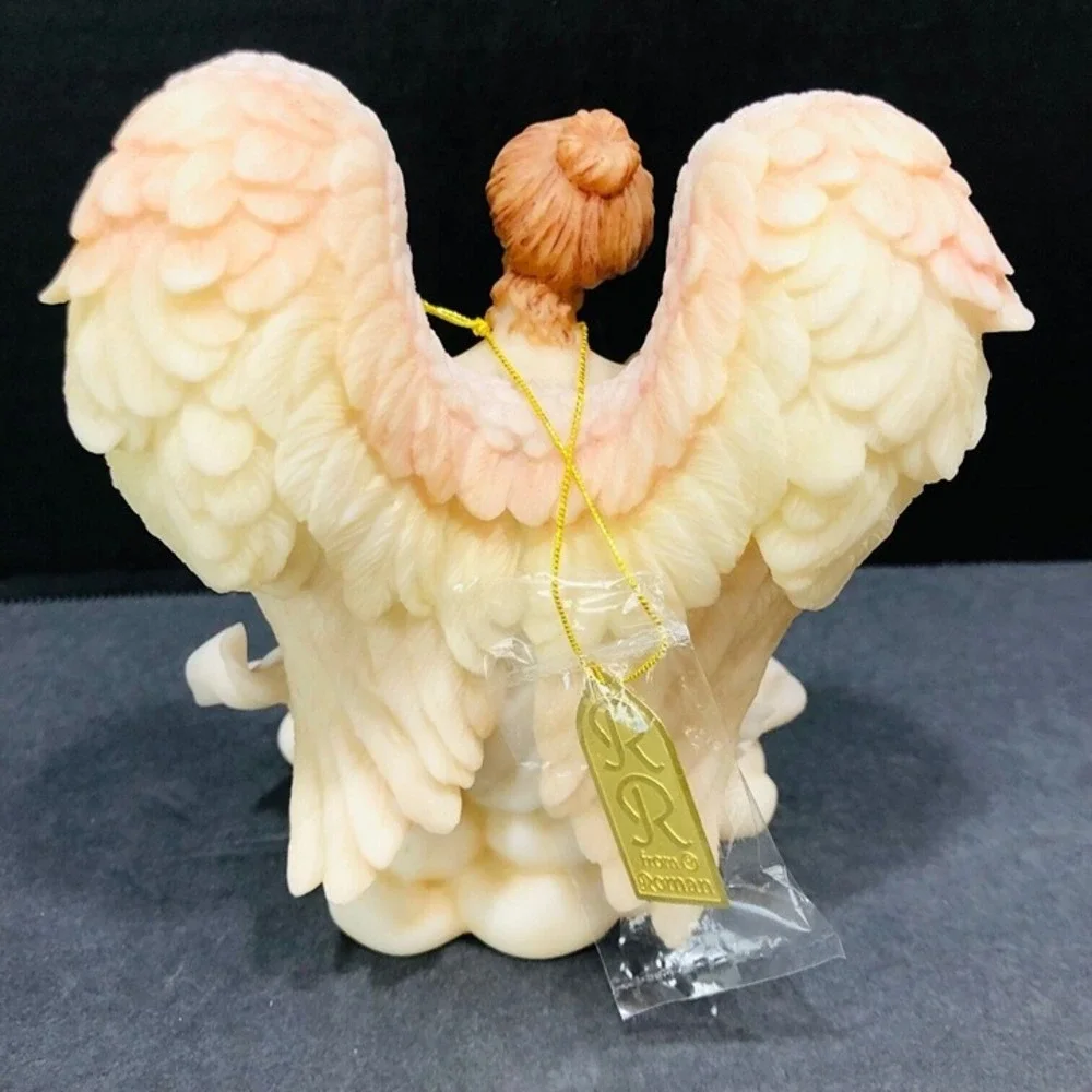 Vintage Angel TESS Tender One Figurine SERAPHIM By Roman Collectors Club
